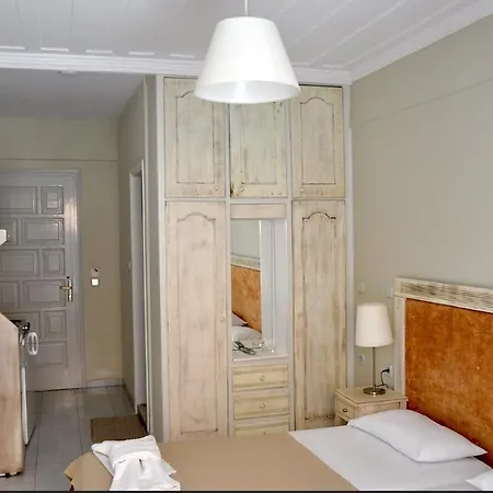 Borsalino Apart-hotel Nydri (Lefkada)