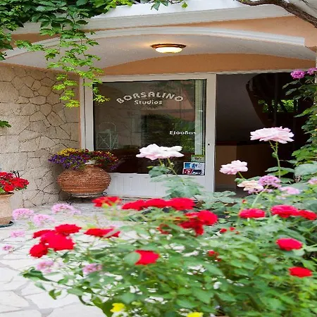 Borsalino Lägenhetshotell 3*